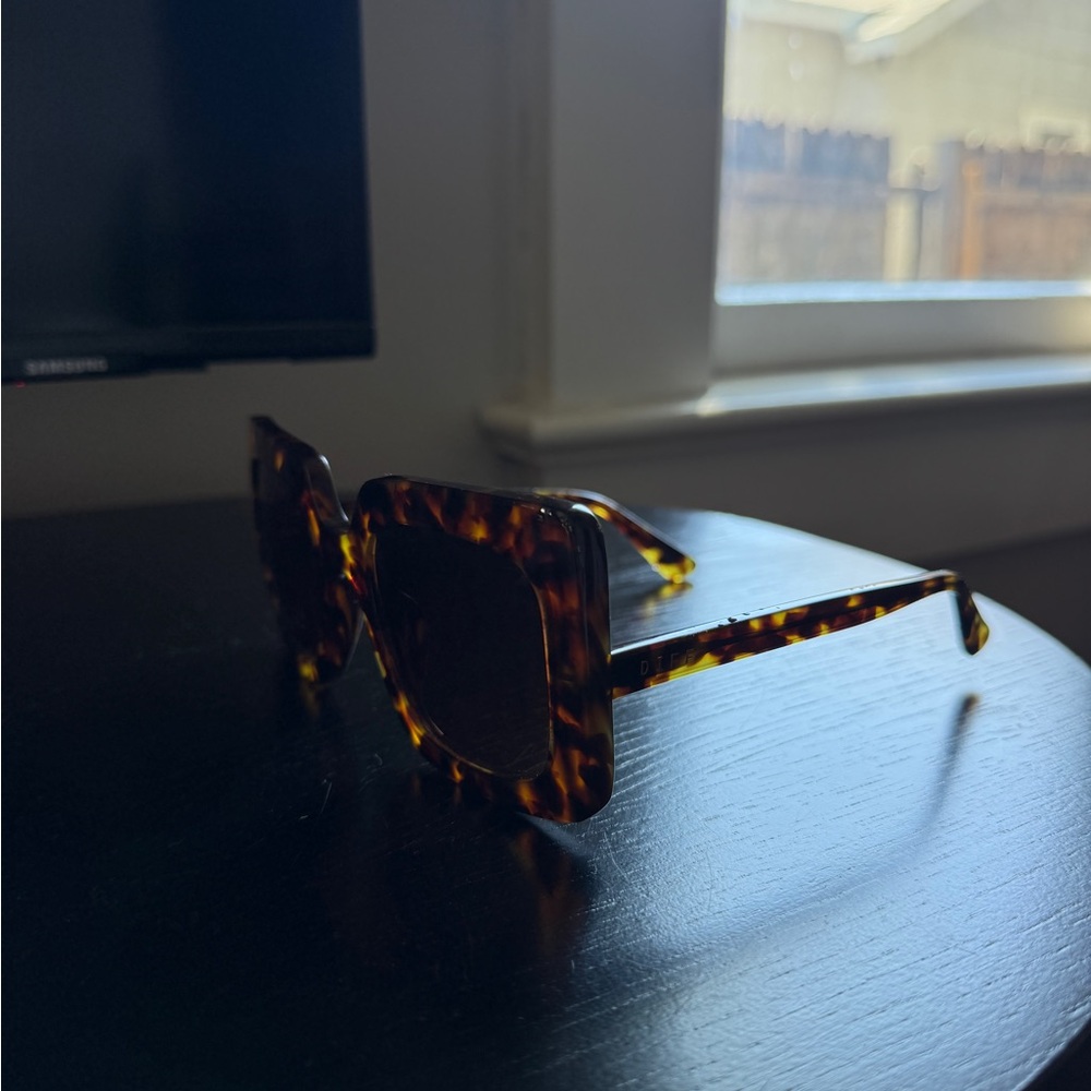 Diff Eyewear Sasha Tortoise Shell Sunglasses - image 2
